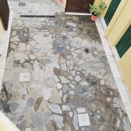 Casa Lupino *